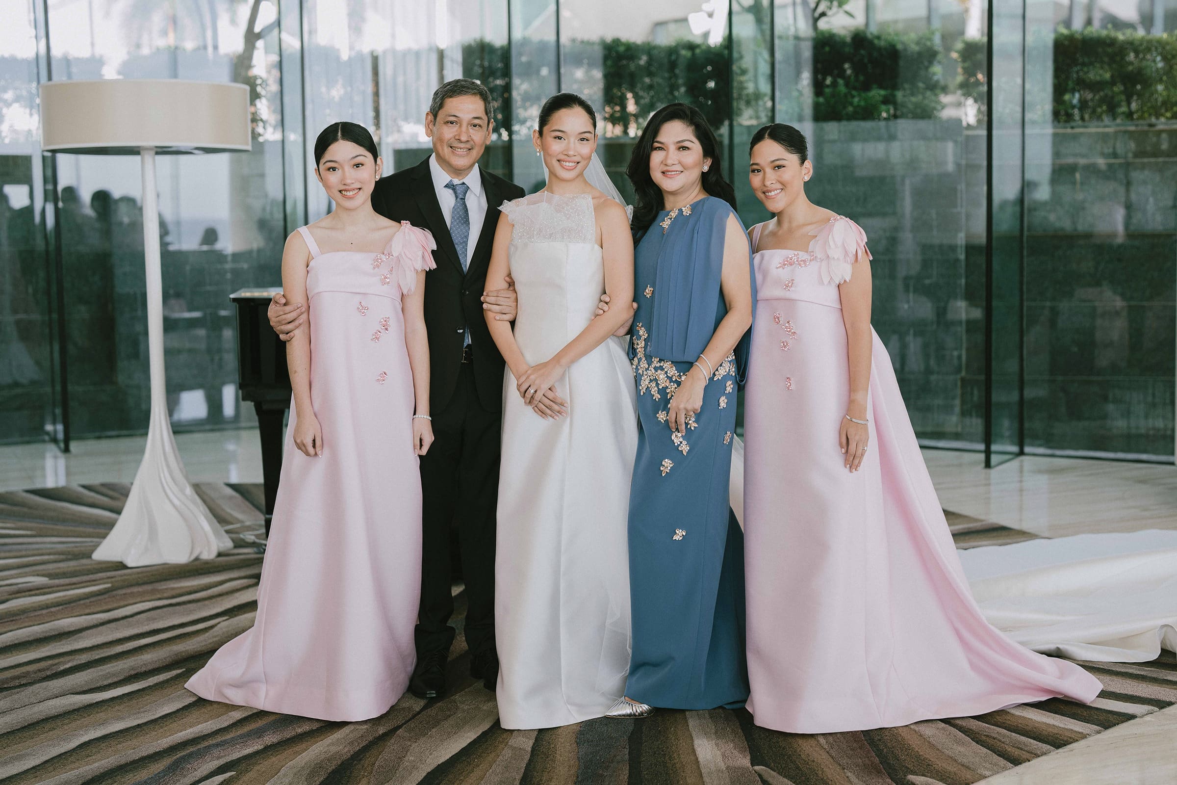 Ariana Coronel and family