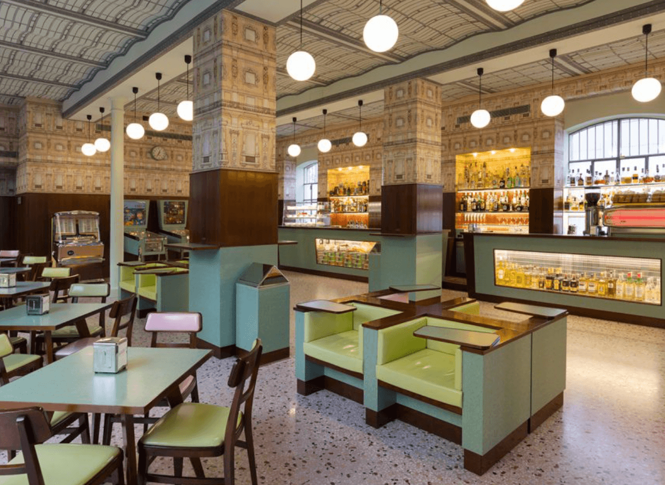 Bar Luce by Prada