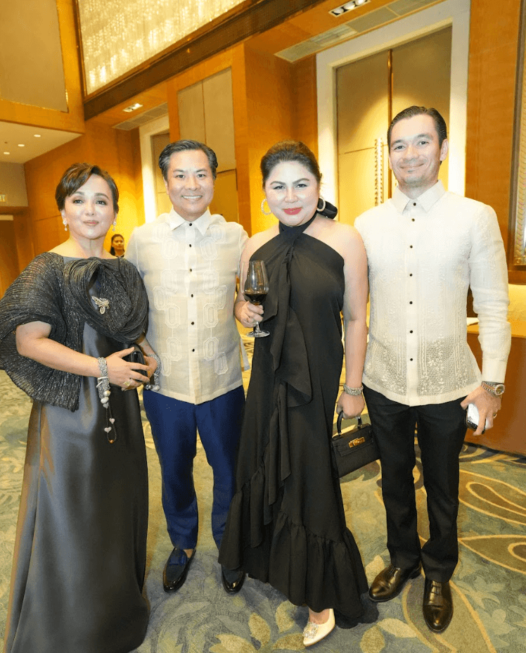 Society guests at the I Want To Share Foundation hosted a truly enchanting gala, blending elegance, sophistication, and an abundance of compassion. 