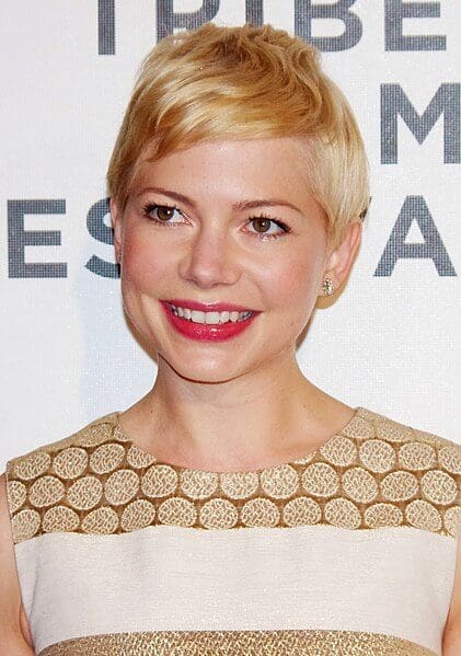 Michelle Williams is stepping up to narrate Britney Spears upcoming memoir, titled The Woman in Me.