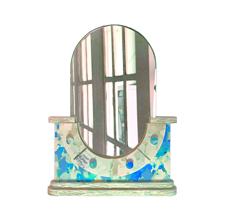 A mirror from Agregador's "Reflector Retablos Series" (2021)