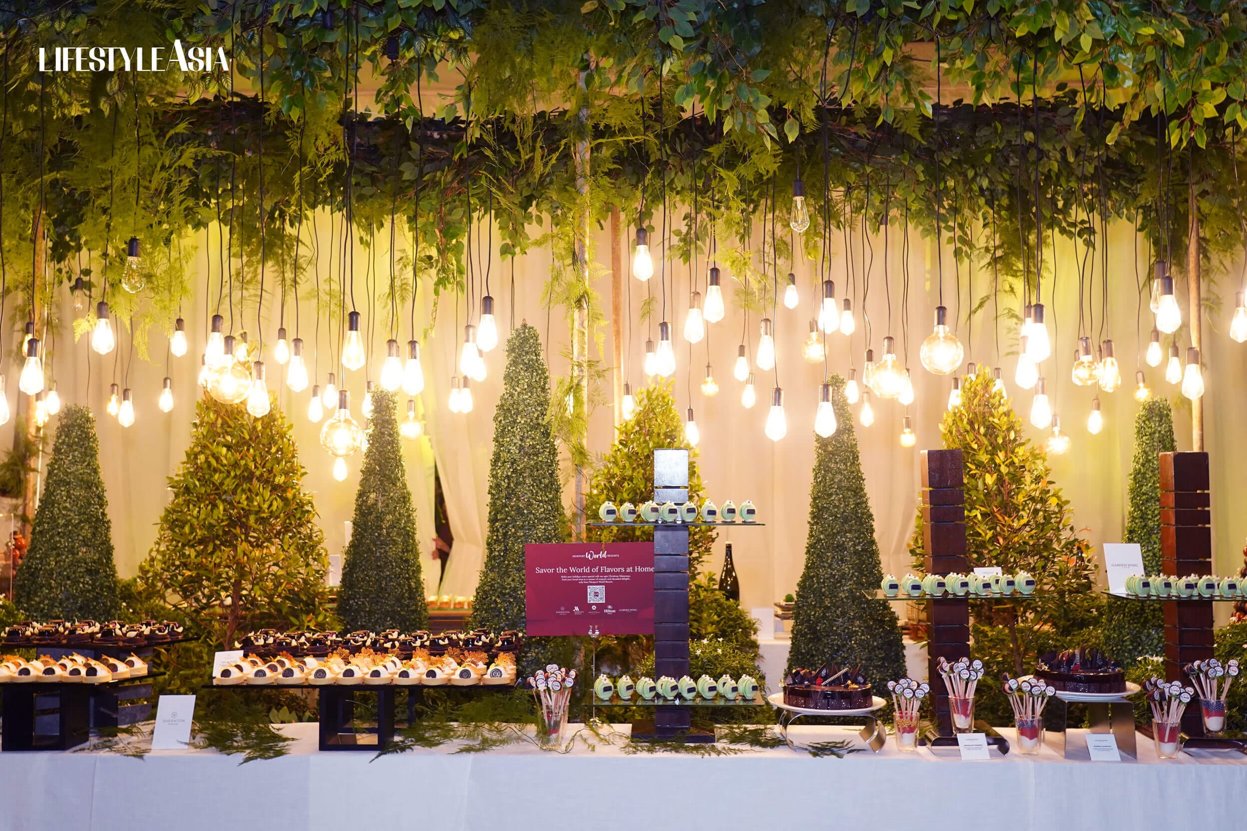 The grazing table later transformed into a decadent dessert spread to cap off the evening