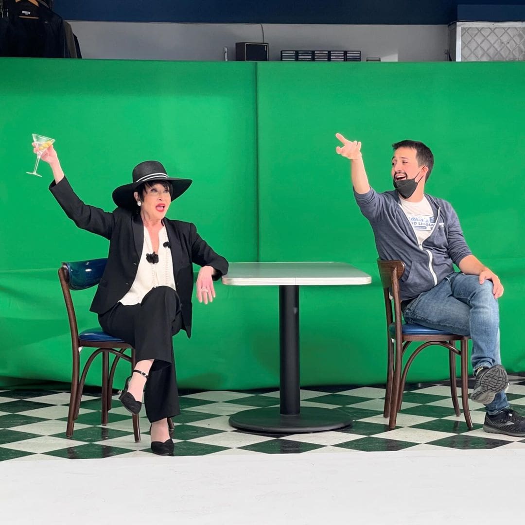 Lin-Manuel Miranda and Chita Rivera in the set of “Tick, Tick…Boom!”