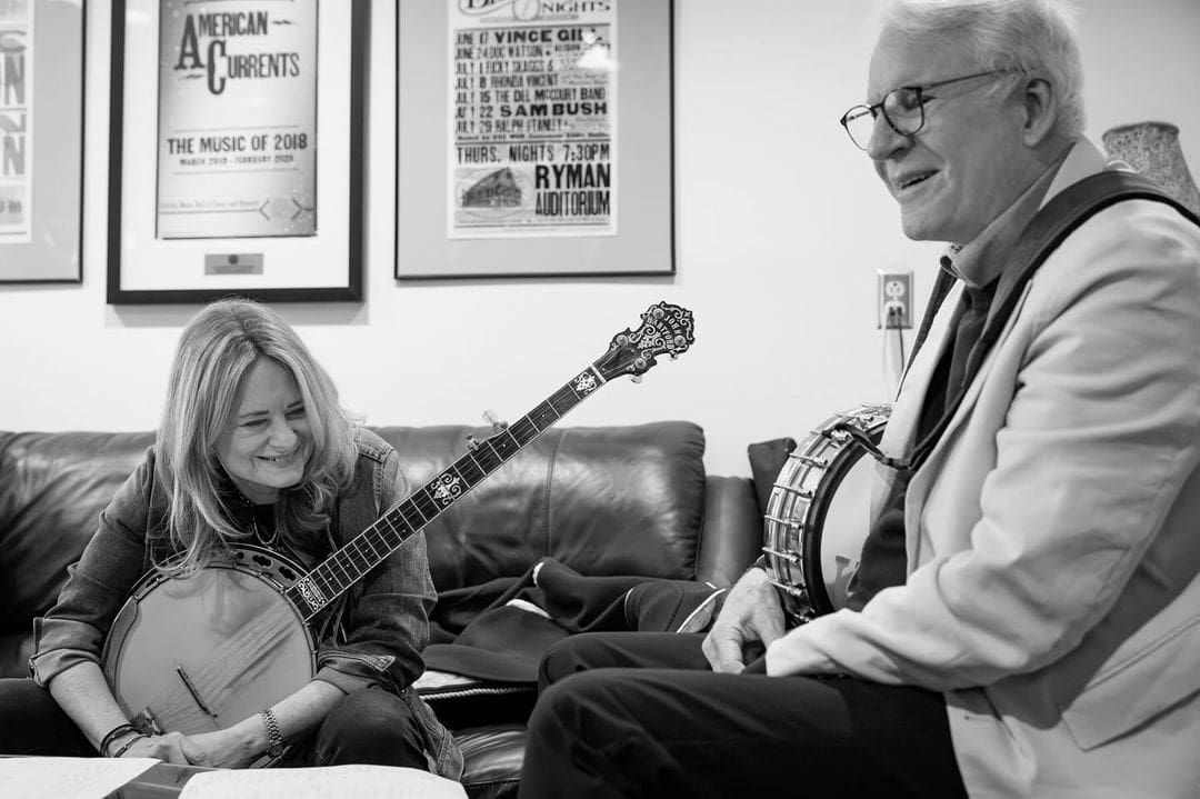 Steve Martin (right) with fellow banjo player, Alison Brown (left)