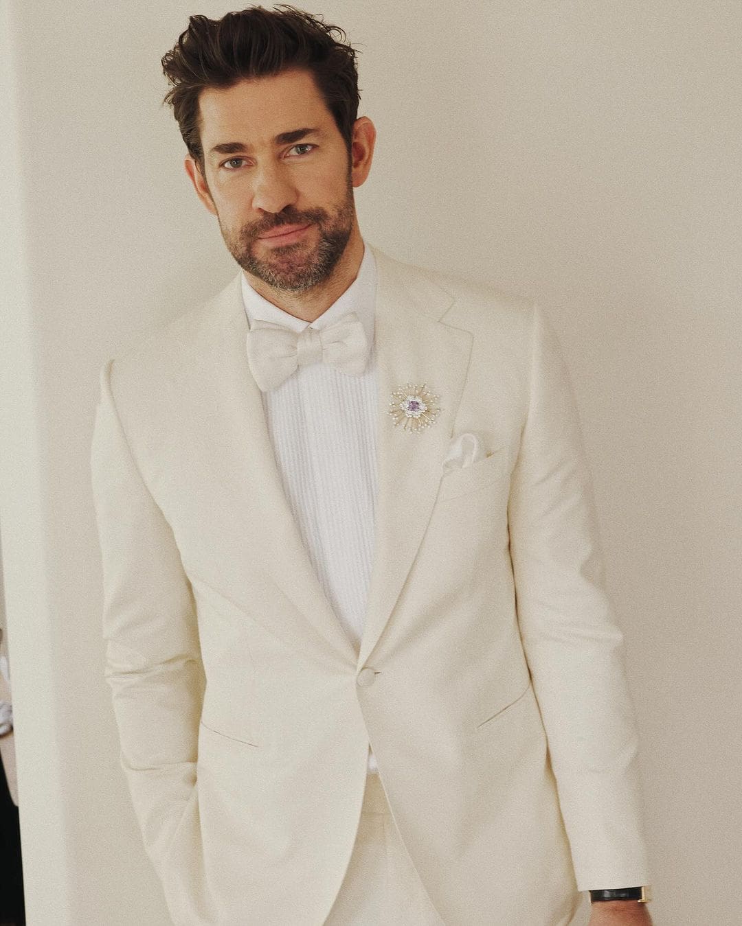 John Krasinski’s all-white outfit at the 96th Academy Awards