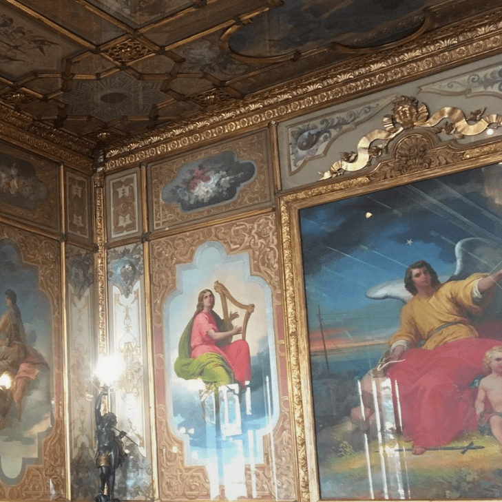 Inside the Sala del Senato (left) and Oriental Room (right)