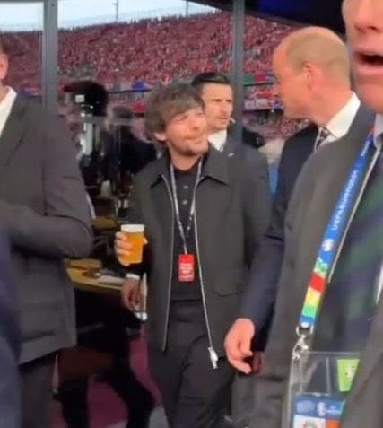 Louis Tomlinson attended “The Eras Tour” in London and was seen walking alongside Prince William