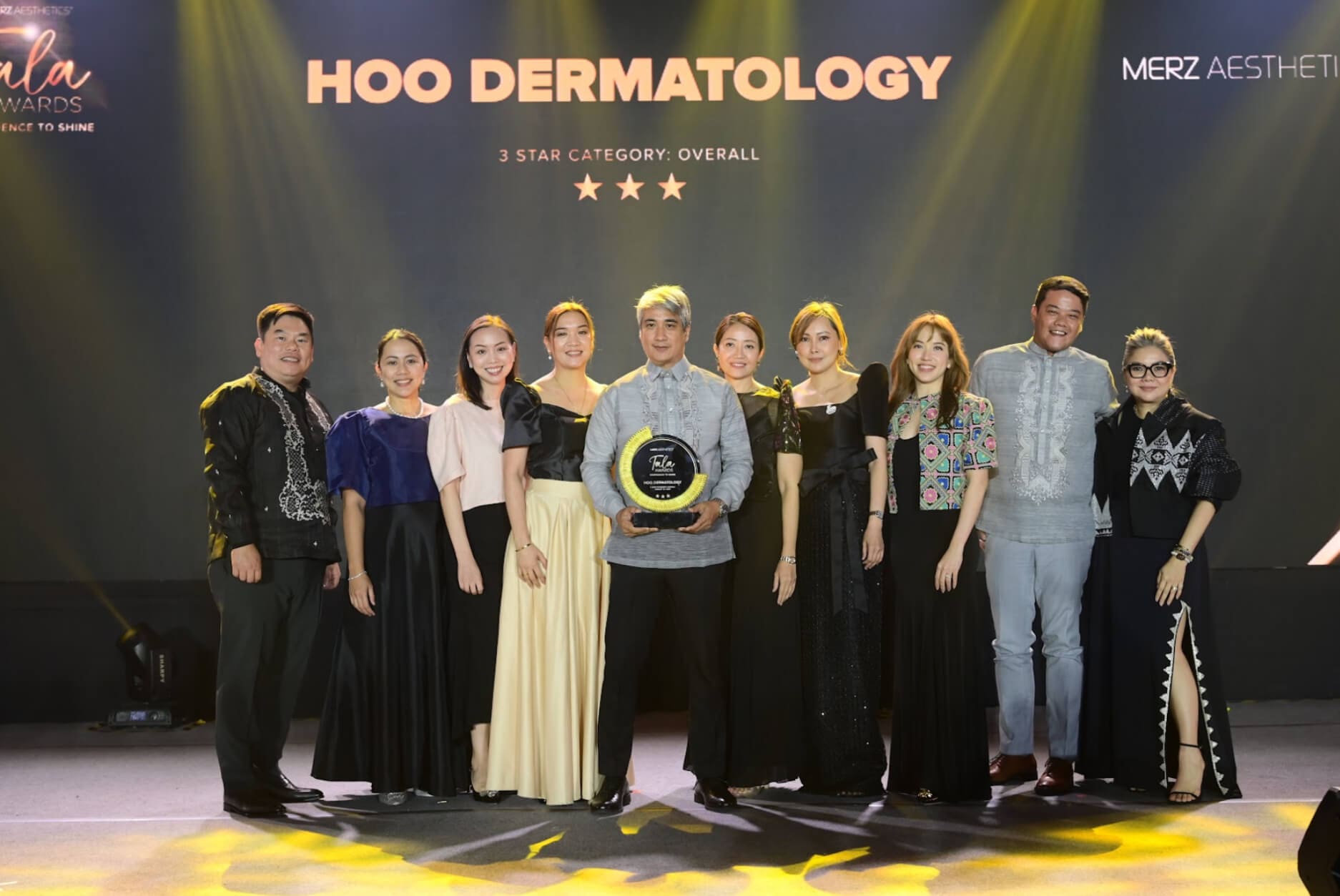 The team of House of Obagi: 3-Star Overall Award winner