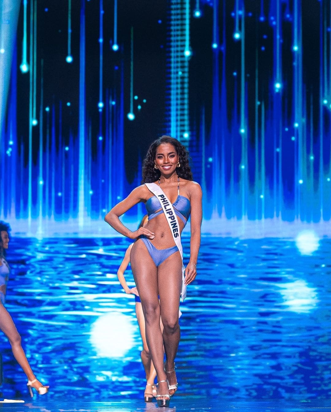 Chelsea Manalo's look for the pageant's swimsuit portion