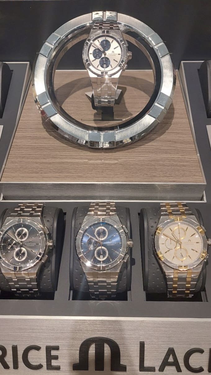The 2024 Aikon Quartz Chronograph collection next to the watch that started it all, a vintage Calypso