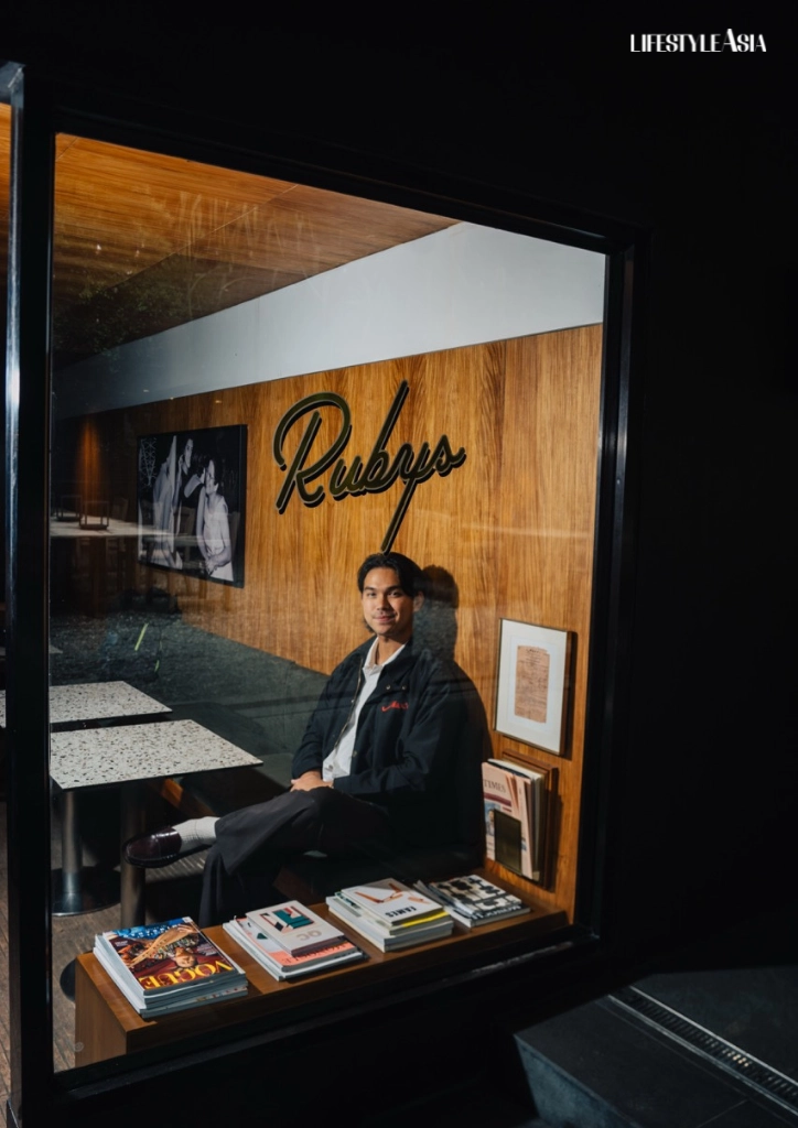 Max’s Restaurant Honors 80 Years Of Fried Chicken 